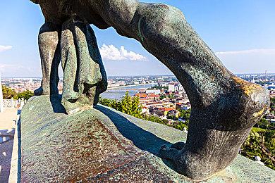 金·凯瑞回想《神探飞机头2》：后悔拒绝一位奥斯卡导演